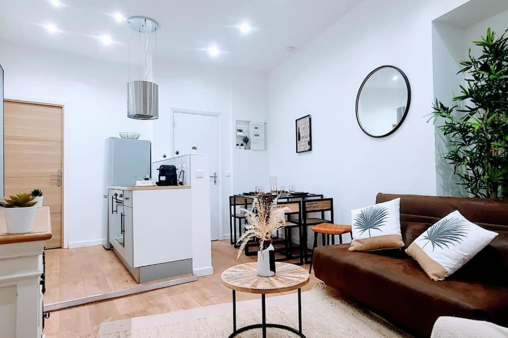 7 Couchages Aux Portes Des Celebres Parfumeries Wifi กราส ภายนอก รูปภาพ