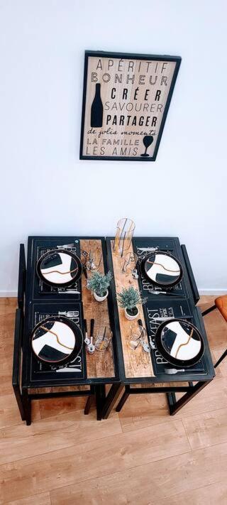 7 Couchages Aux Portes Des Celebres Parfumeries Wifi กราส ภายนอก รูปภาพ